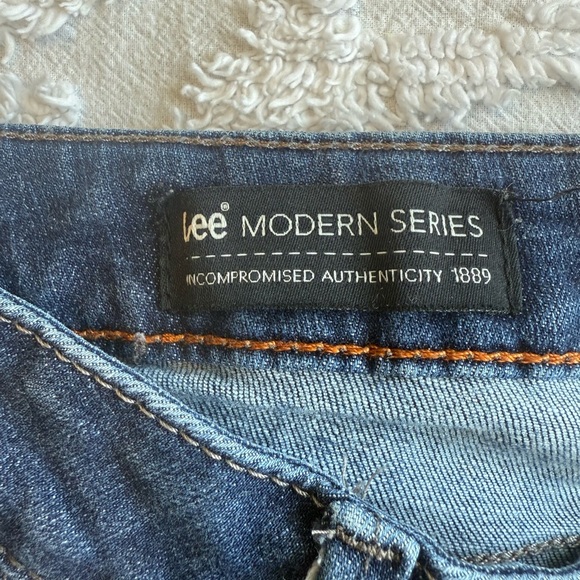Lee modern series curvy bootcut size 10  B1. EUC - Picture 5 of 9